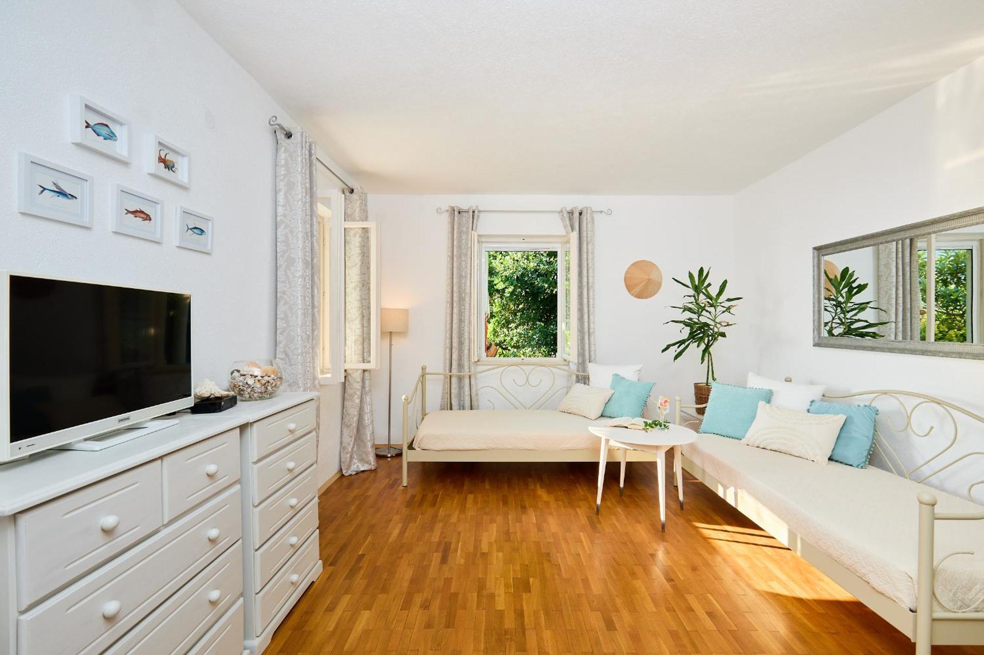 House Lilla Holiday home *