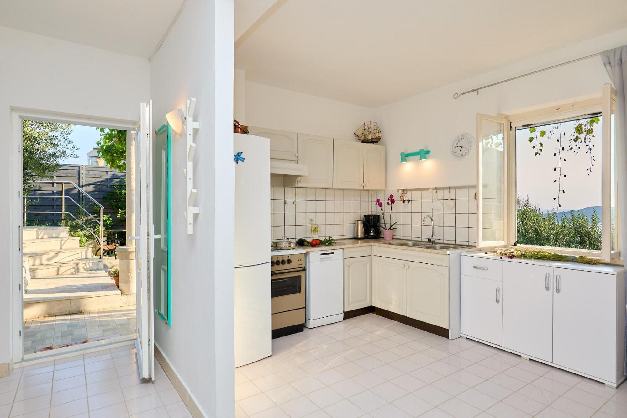 House Lilla Holiday home Brsecine